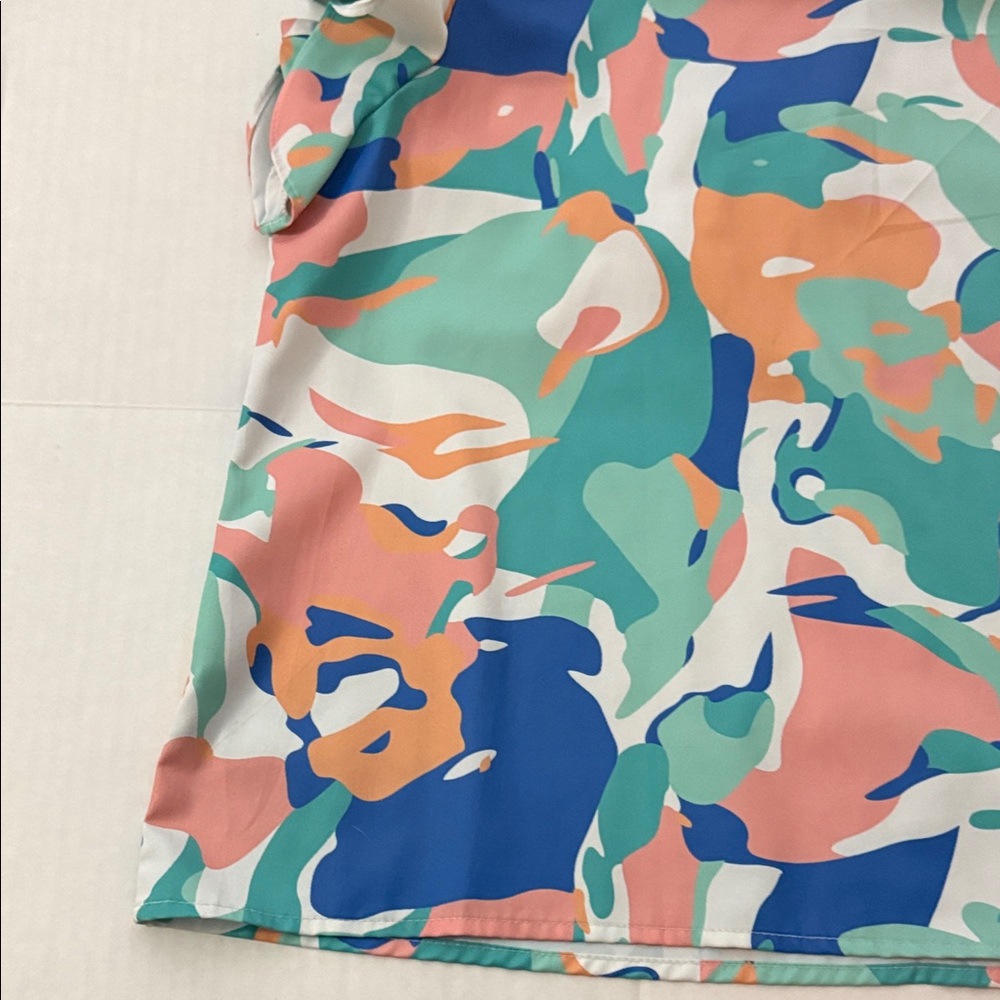 Colorful Abstract Women's Top XL - Picture 11 of 11